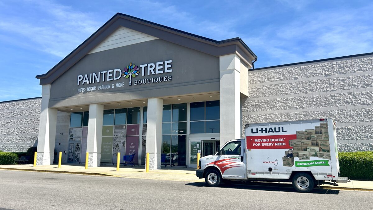 Boutique Mall Returns to 280